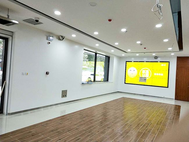 成都海角社区乱精品与工商银行大厅合作案例